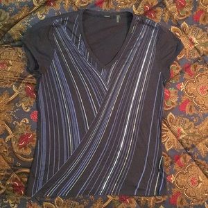 Tahari embellished cap sleeve t-shirt - M